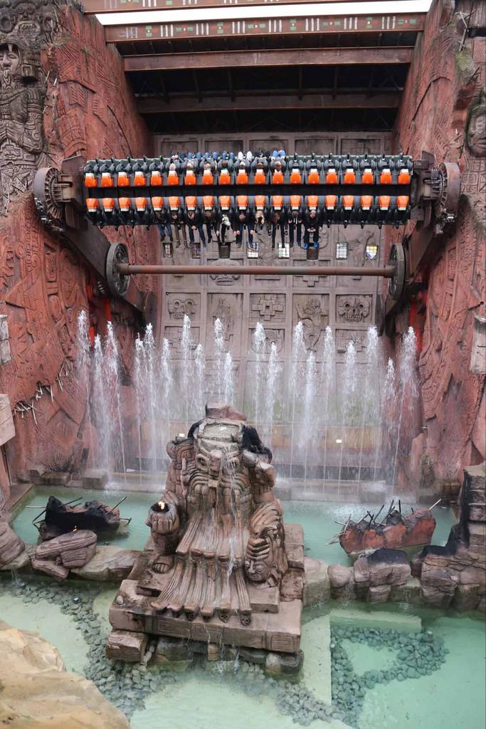 Phantasialand tickets 4kaarten 5aug ruilen is mogelijk, Drie personen of meer, Ticket of Toegangskaart