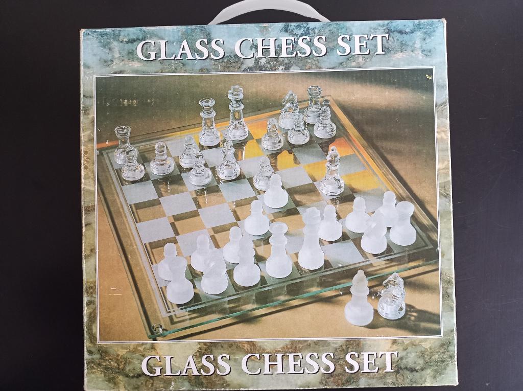 Glazen schaakset (25x25cm), Een of twee spelers, Ophalen of Verzenden, Gebruikt