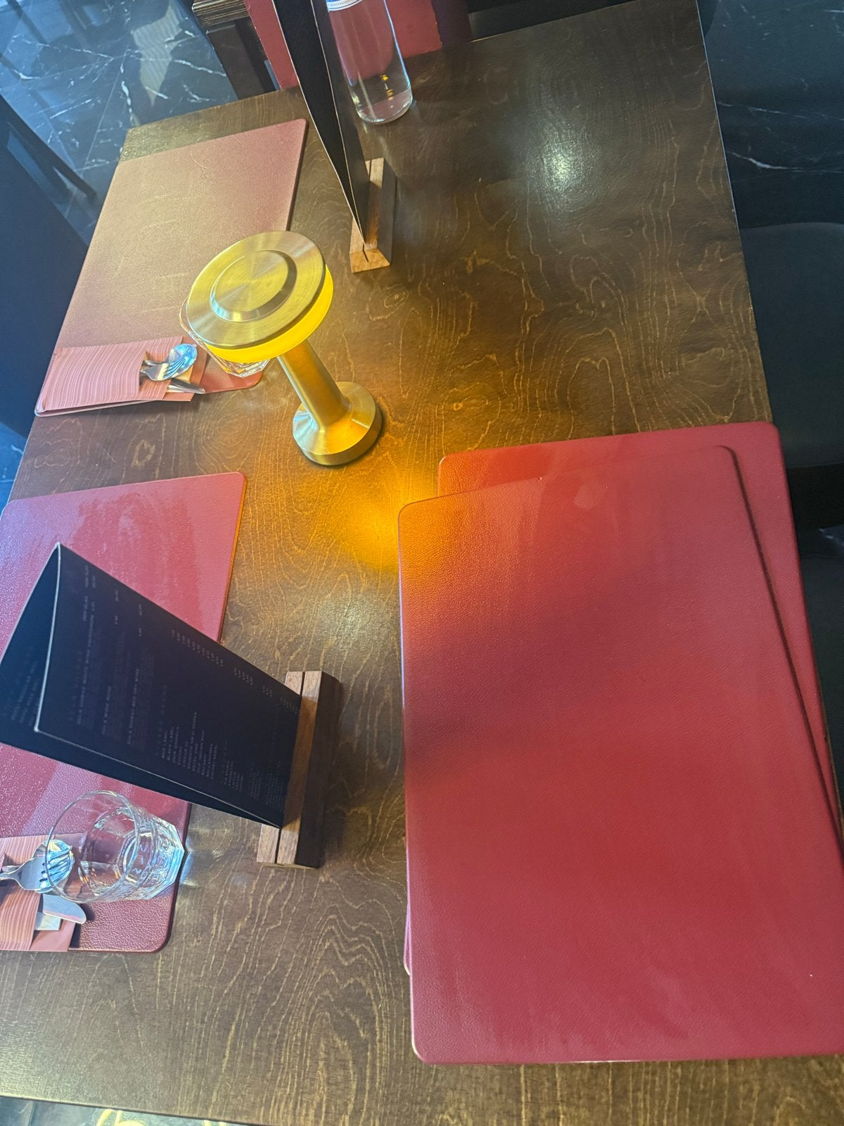 Set van mooie stoelen en tafels, Ophalen of Verzenden, Gebruikt, Rechthoekig, 50 tot 100 cm