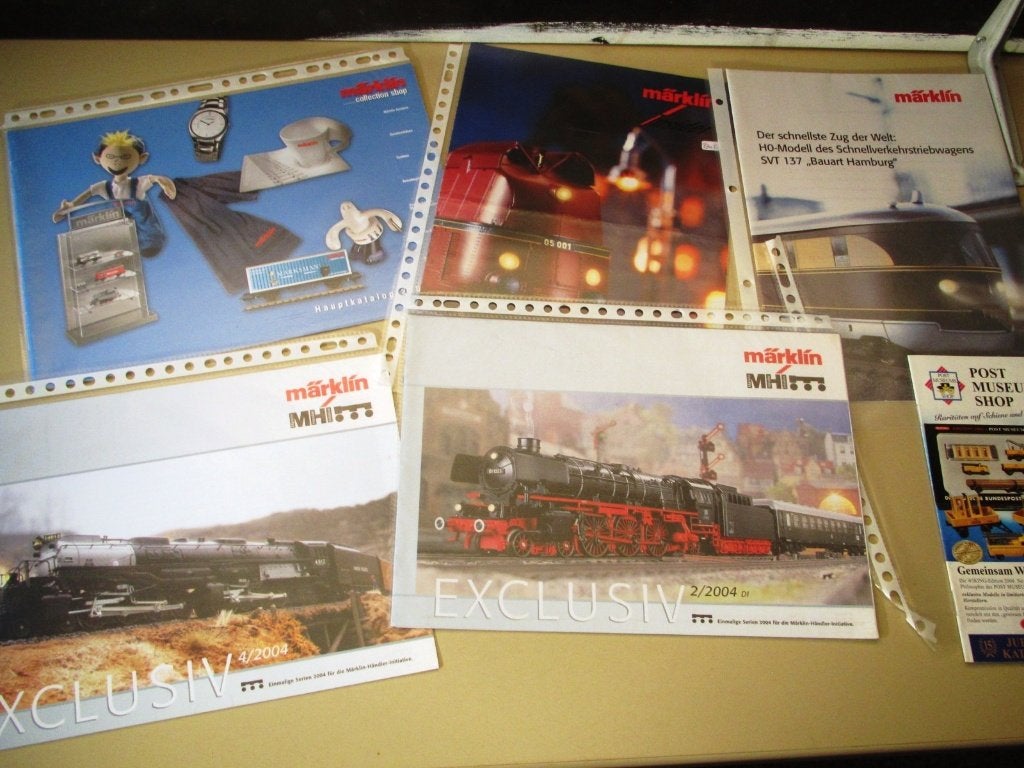 Märklin 2004 6x speciale boekjes en blaadjes nieuw Duits, Wisselstroom, Nieuw, Märklin, Boek, Tijdschrift of Catalogus