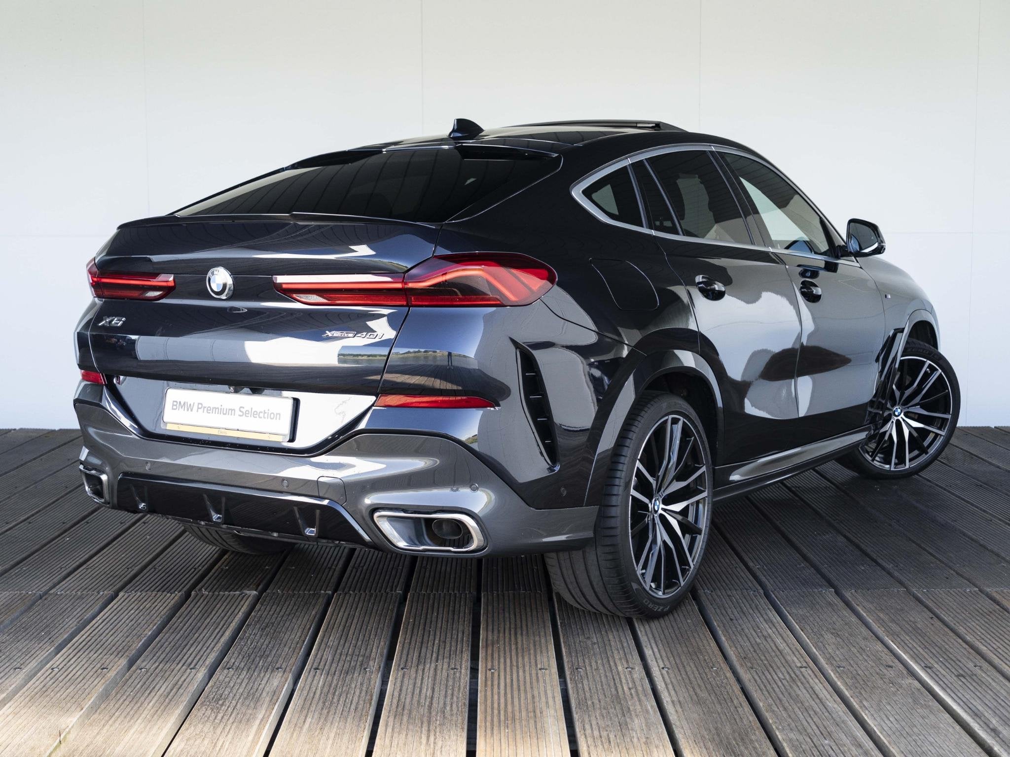 BMW X6 xDrive40i | M Sportpakket | High Executive | 22 inch, Auto's, Stof, Gebruikt, Met garantie (alle), Bedrijf