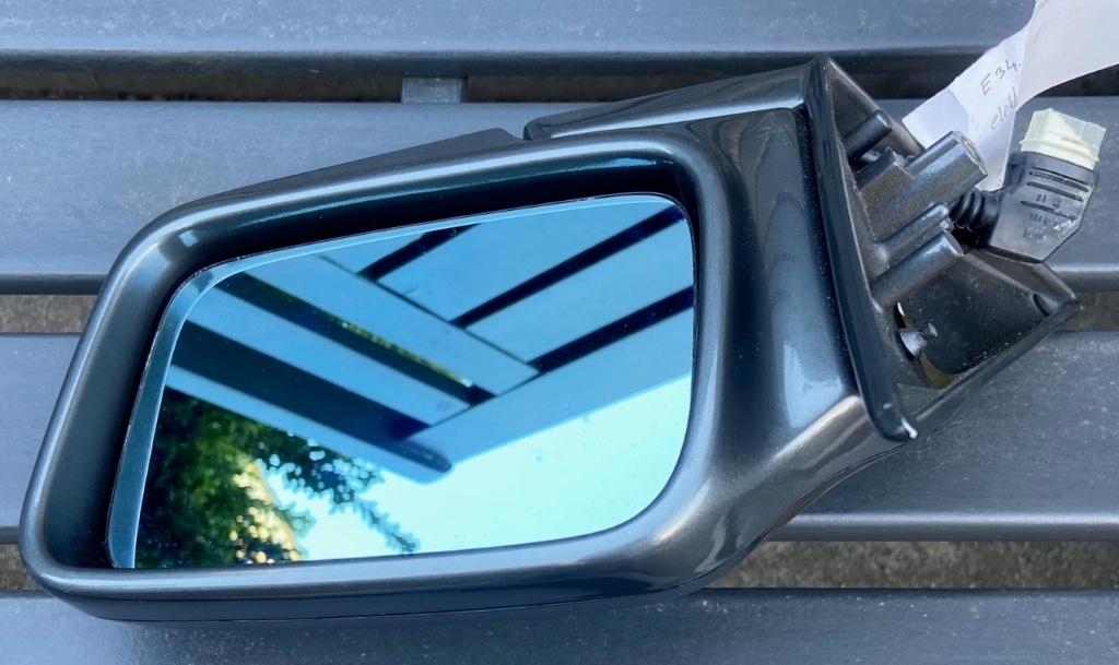 BMW E34: rechter buitenspiegel, elektrisch en verwarmbaar, Auto-onderdelen, Spiegels, Ophalen of Verzenden, Nieuw, BMW