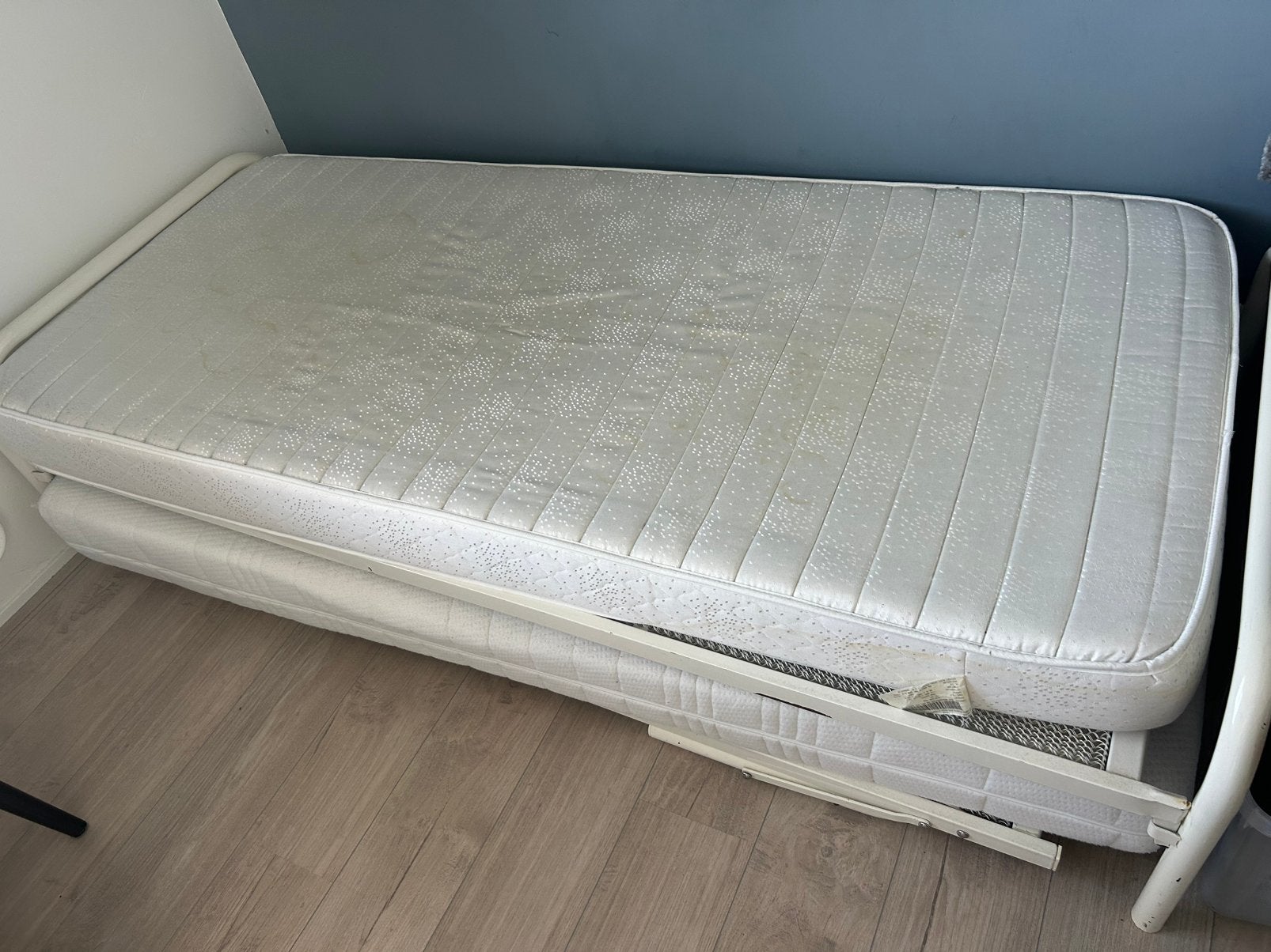 Bed + onderschuifbed incl./excl. 2 matrassen: gratis ophalen, Huis en Inrichting, Slaapkamer | Bedden, Ophalen, Gebruikt, 90 cm