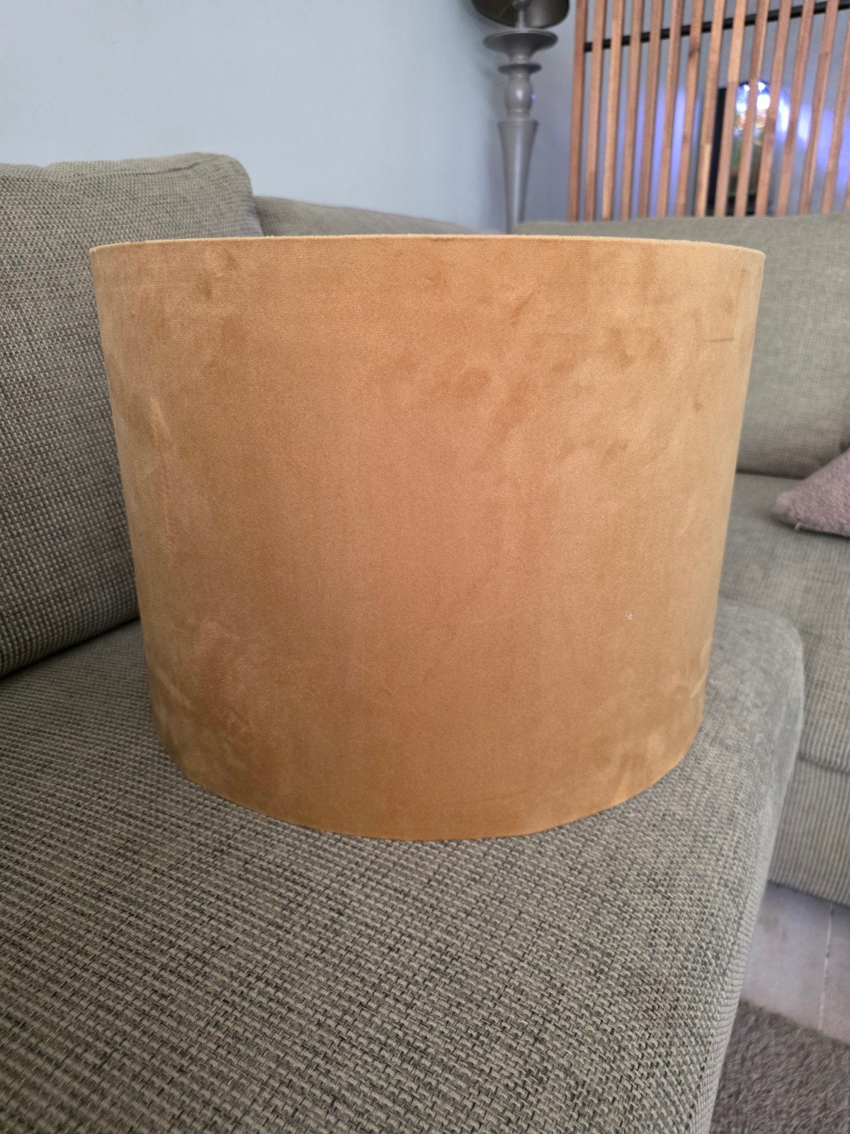 IKEA MOLNSKIKT Lampenkap donkergeel fluweel 42 cm, Ophalen