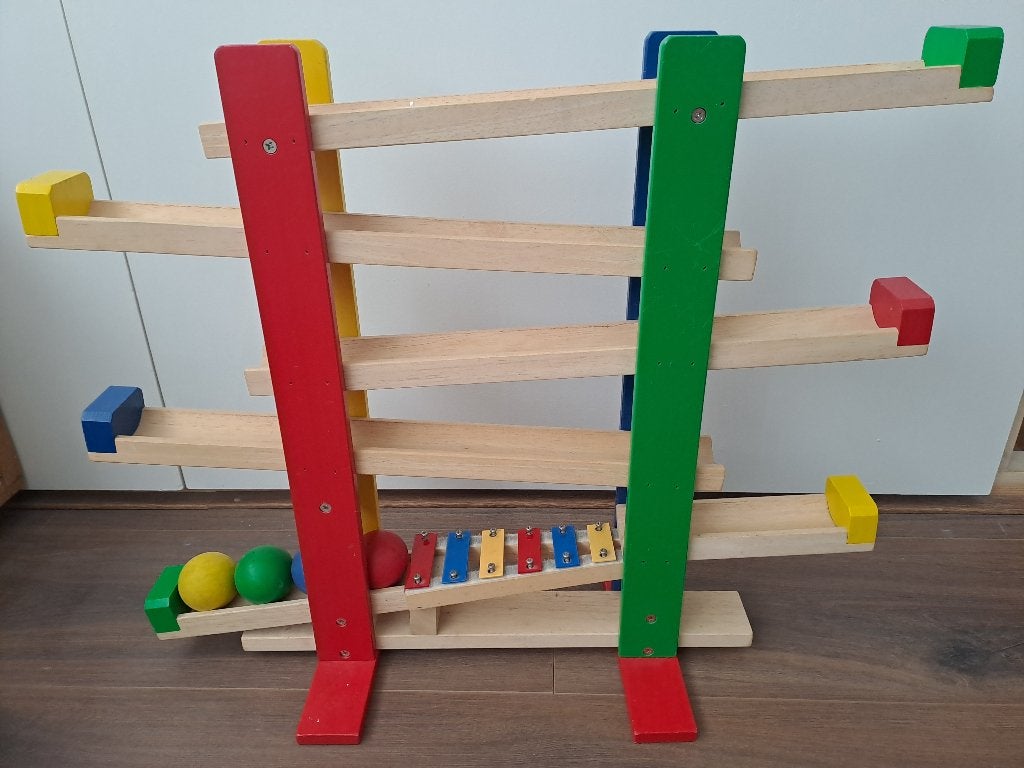 Houten ballenbaan met klokkenspel, Kinderen en Baby's, Speelgoed | Houten speelgoed, Ophalen, Zo goed als nieuw, Overige typen