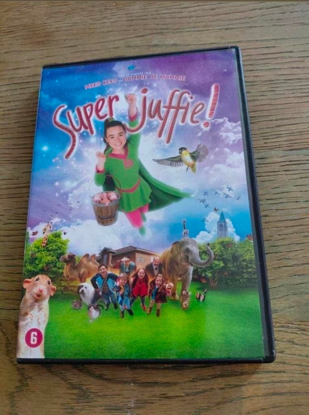 Superjuffie DVD., Alle leeftijden, Ophalen of Verzenden, Zo goed als nieuw, Familie