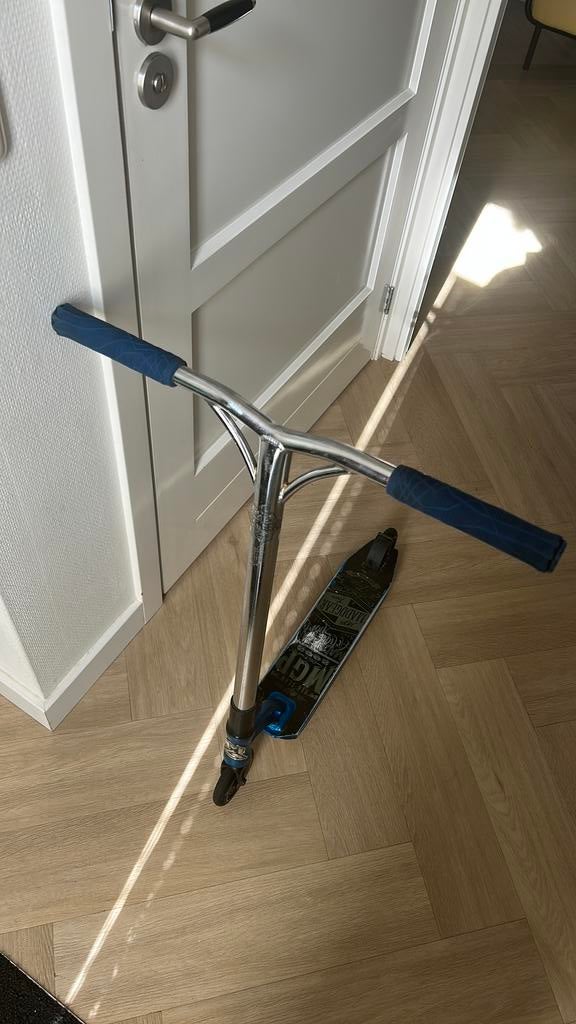 MGP VX6 met nieuwe wielen en grips, Ophalen, Gebruikt, Gewone step