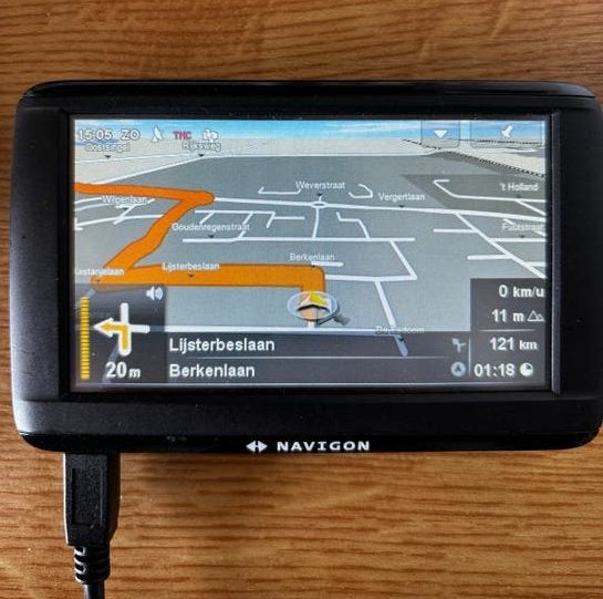 Navigon 42 easy  GPS Navigatiesysteem, Ophalen of Verzenden, Gebruikt