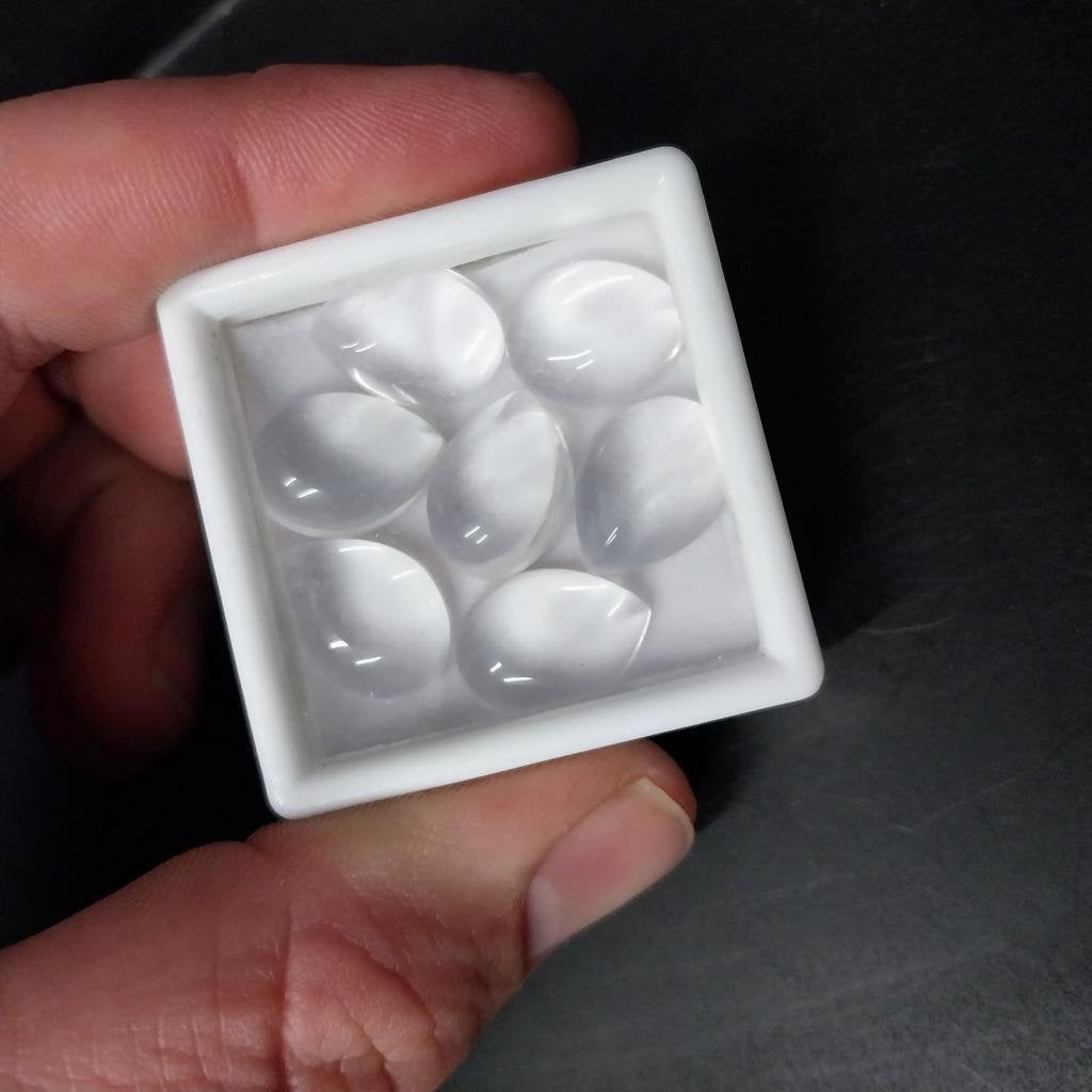 7 bergkristal cabochons., Verzamelen, Mineralen en Fossielen, Ophalen of Verzenden