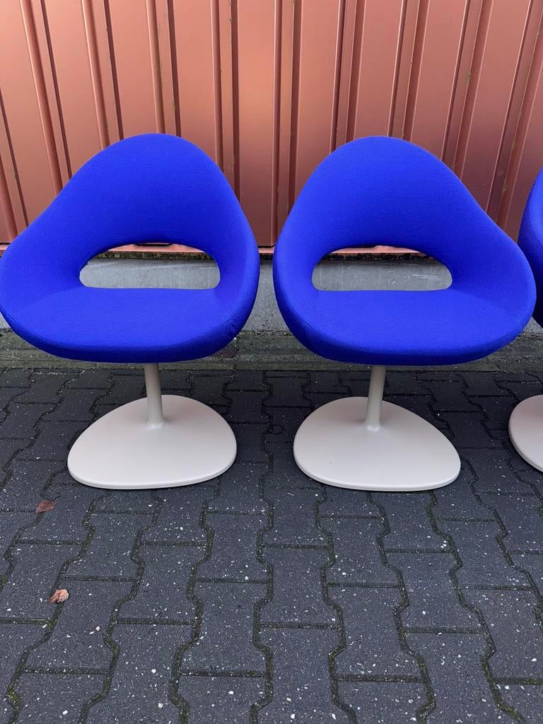 Artifort Shark stoel (4x) - Rene Holten, Huis en Inrichting, Ophalen, Luxe design, Blauw, Zo goed als nieuw