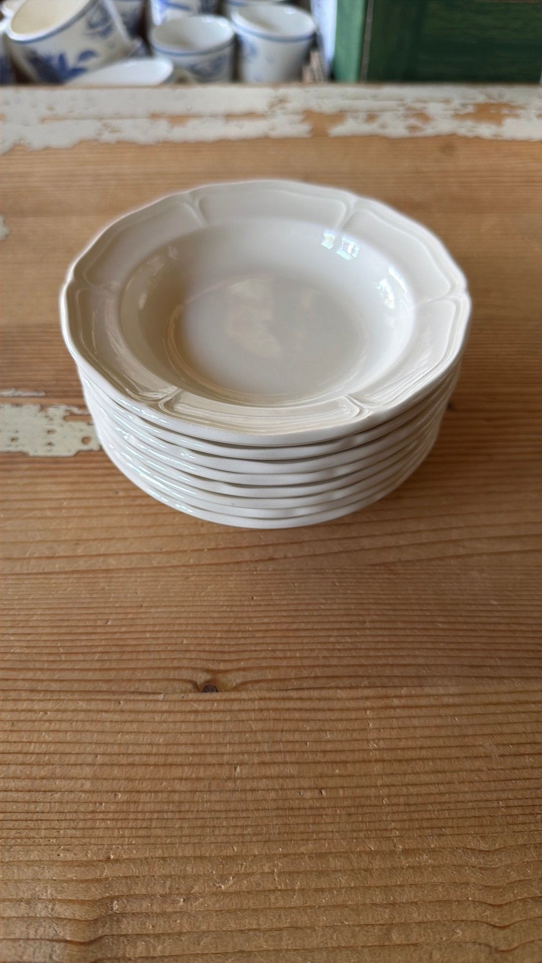 Wedgwood QUEENS PLAIN Petit fourbordjes