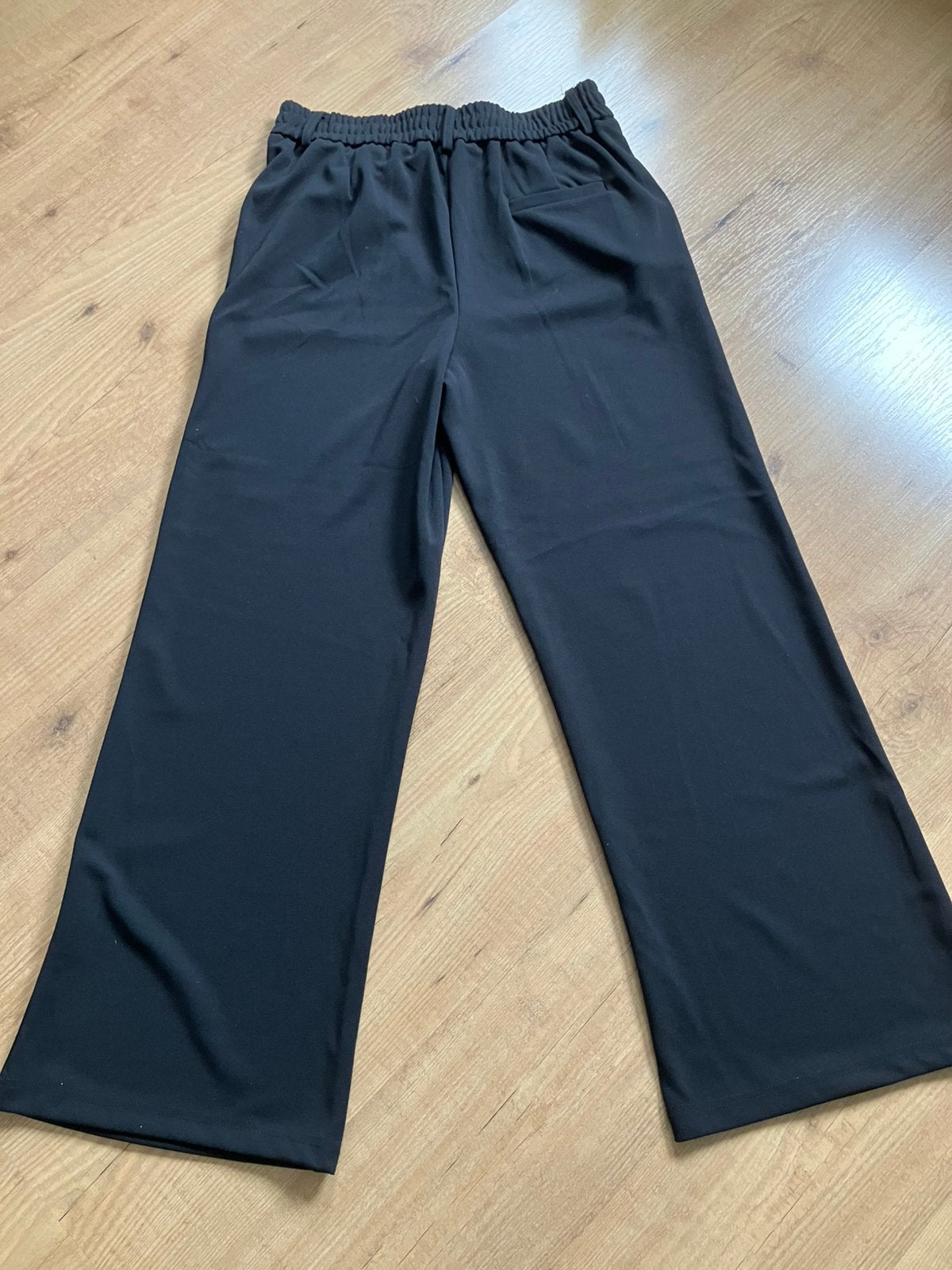Wibra wide leg pantalon 40, Kleding | Dames, Maat 38/40 (M), Zwart, Ophalen of Verzenden, Zo goed als nieuw