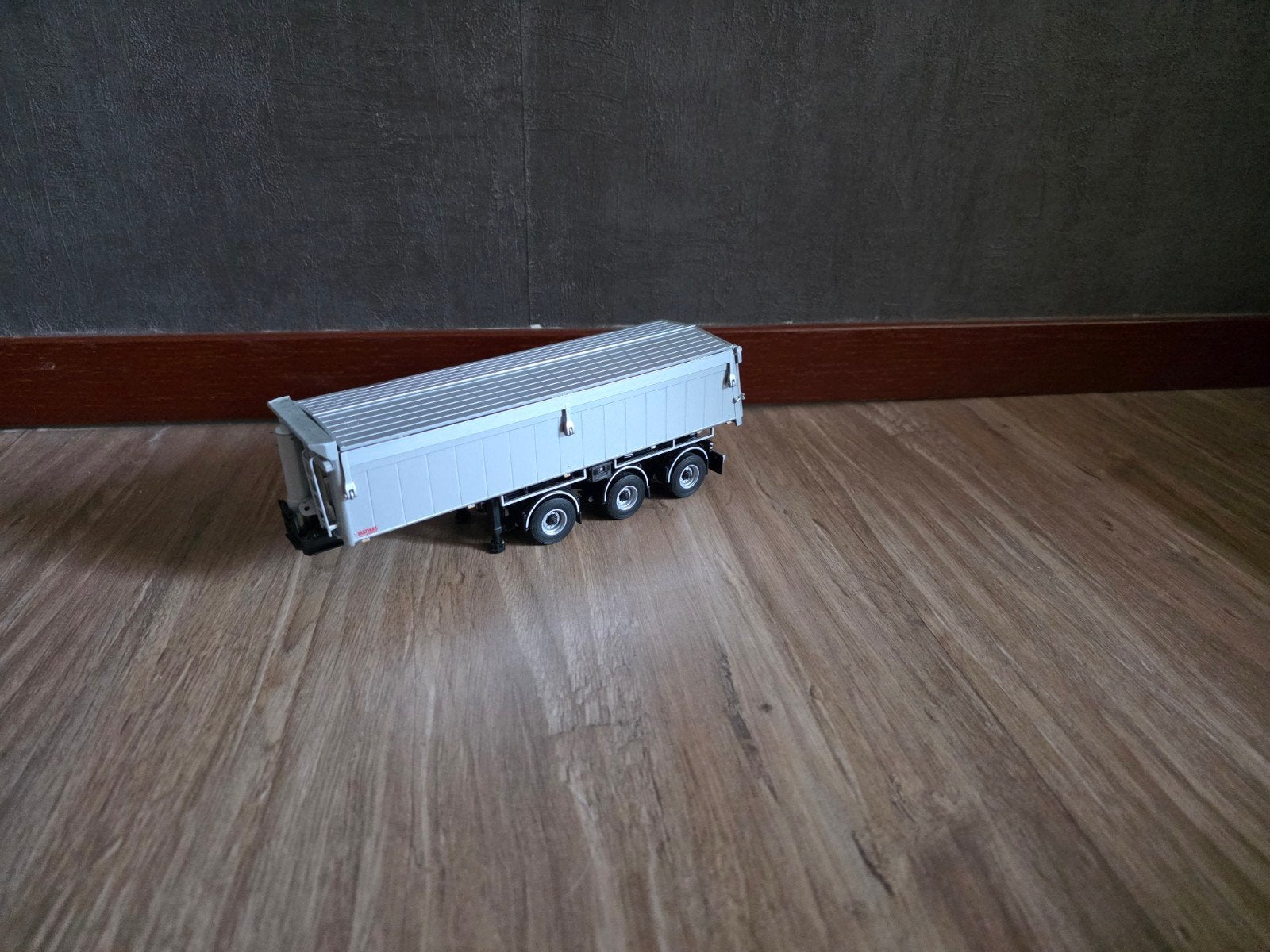 WSI Collectibles Model Vrachtwagen Oplegger, Overige merken, 1:32 tot 1:50, Ophalen of Verzenden, Zo goed als nieuw