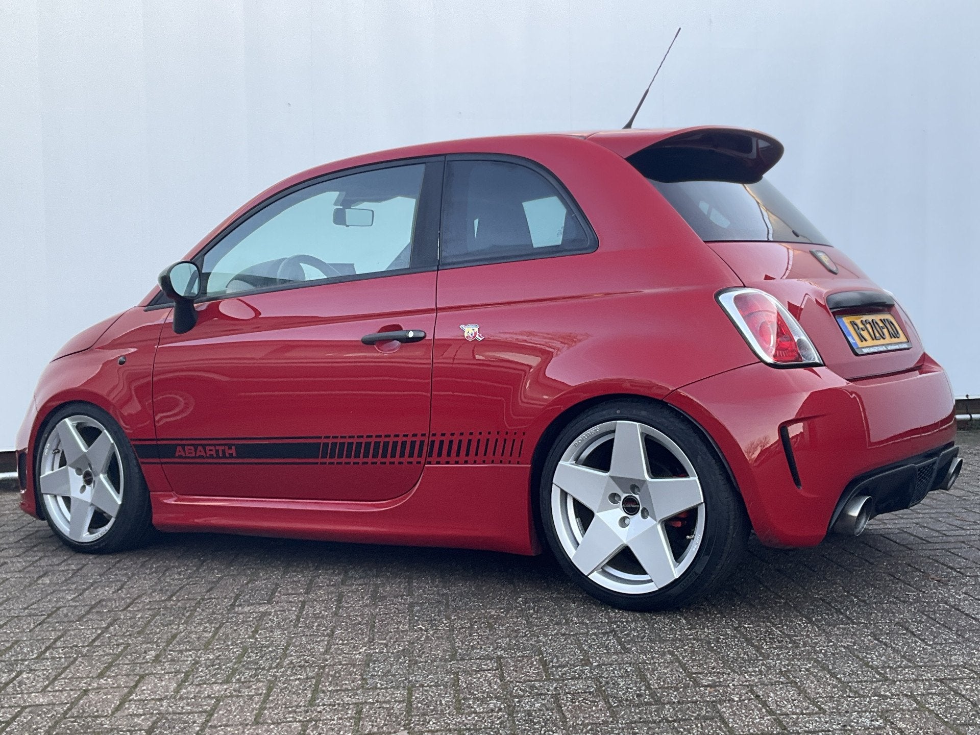 Fiat 500 1.4-16V Abarth G-Tech Kleppensysteem Borbet Voll.On, Auto's, Voorwielaandrijving, Euro 5, Bedrijf, Handgeschakeld