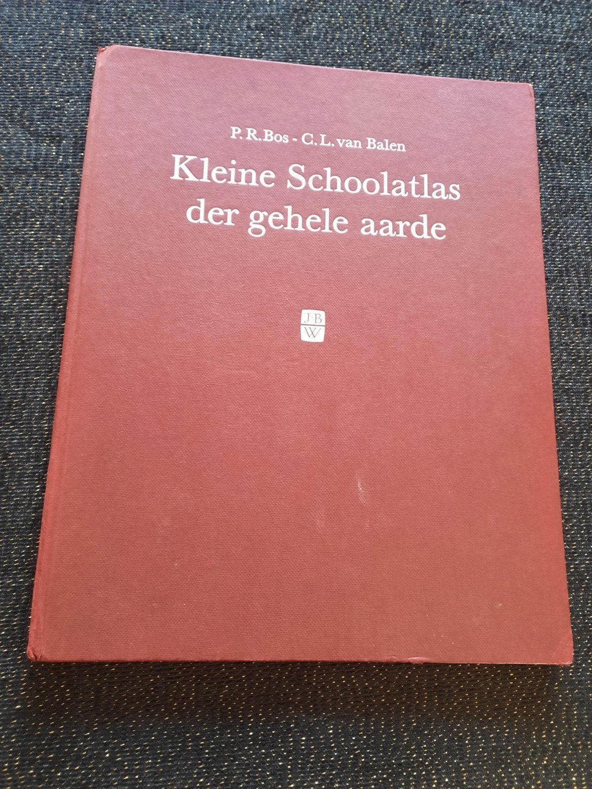 Kleine Schoolatlas der gehele aarde 1967 - Onbeschadigd, Ophalen of Verzenden, Zo goed als nieuw, 1800 tot 2000, Wereld