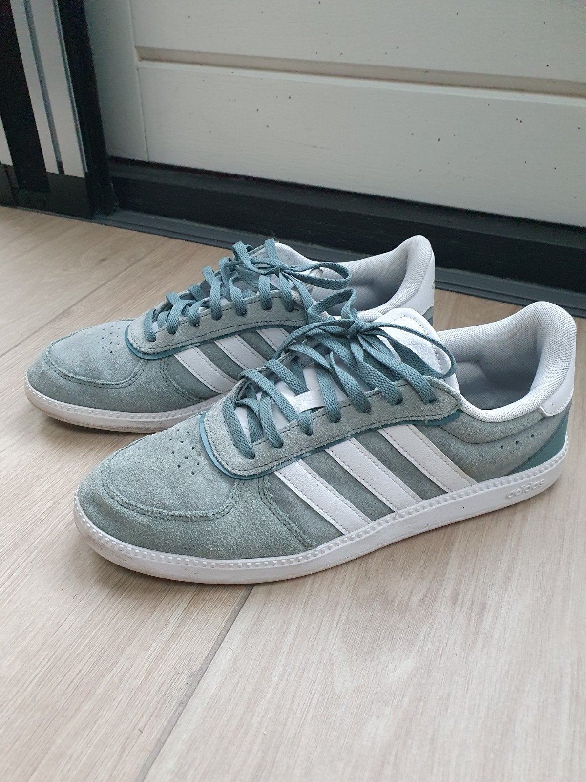 Adidas sneakers maat 41 1/3, Adidas, Ophalen of Verzenden, Groen, Sneakers of Gympen