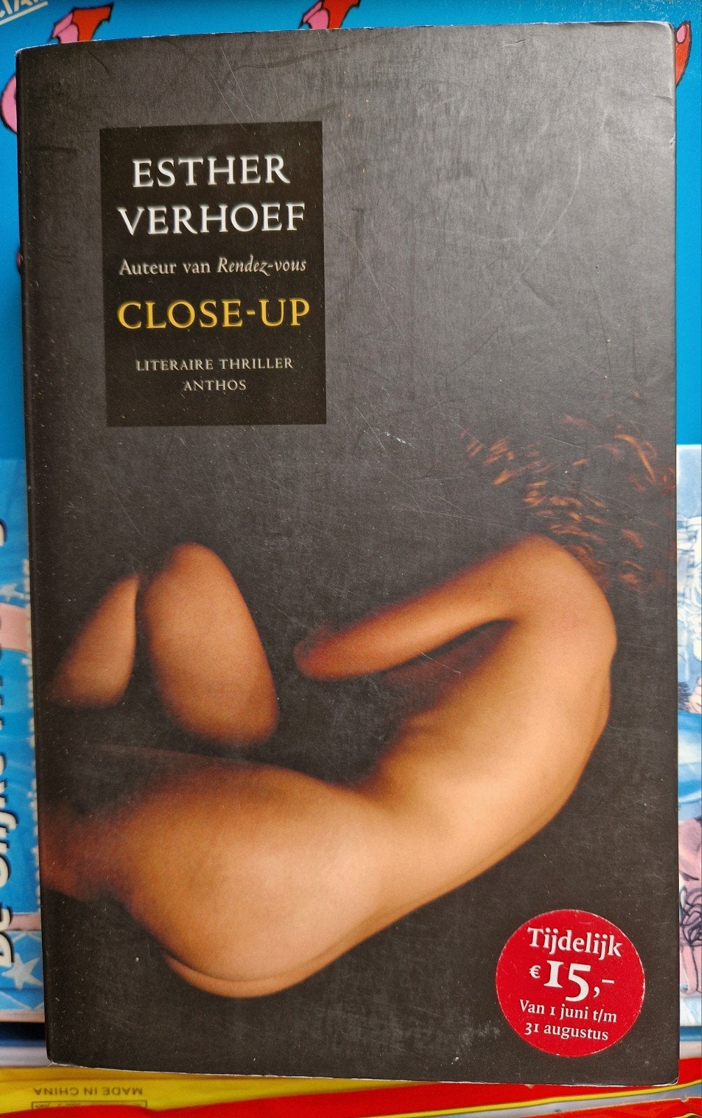 Close-Up - Esther Verhoef (Literaire Thriller), Ophalen of Verzenden, Zo goed als nieuw, Esther Verhoef, Nederland
