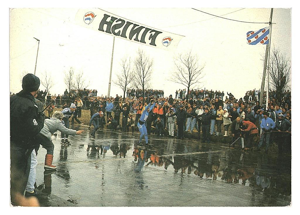 802245 Leeuwarden 1985 Elfstedentocht Evert v Benthem, Ophalen of Verzenden, 1980 tot heden, Gelopen, Friesland