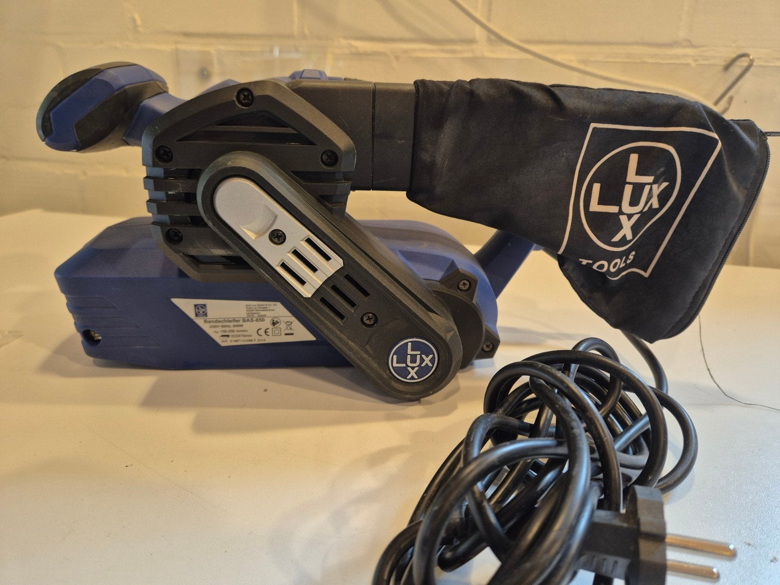 LUX-TOOLS BAS-850 +  7 schuurbandpapier, Ophalen of Verzenden, 600 tot 1200 watt, Bandschuurmachine