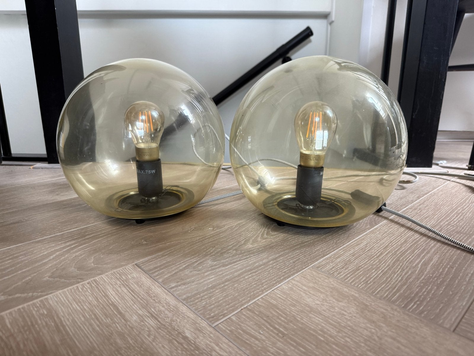 Ikea tafellamp, Ophalen, Zo goed als nieuw, E27 (groot), Led-lamp
