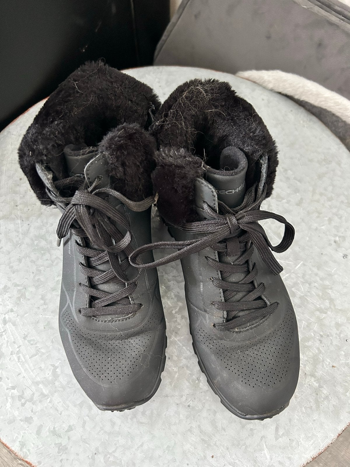 Skechers Air-Cooled Memory Foam laarsjes maat 38 zwart, Zwart, Lage of Enkellaarzen, Ophalen of Verzenden, Zo goed als nieuw