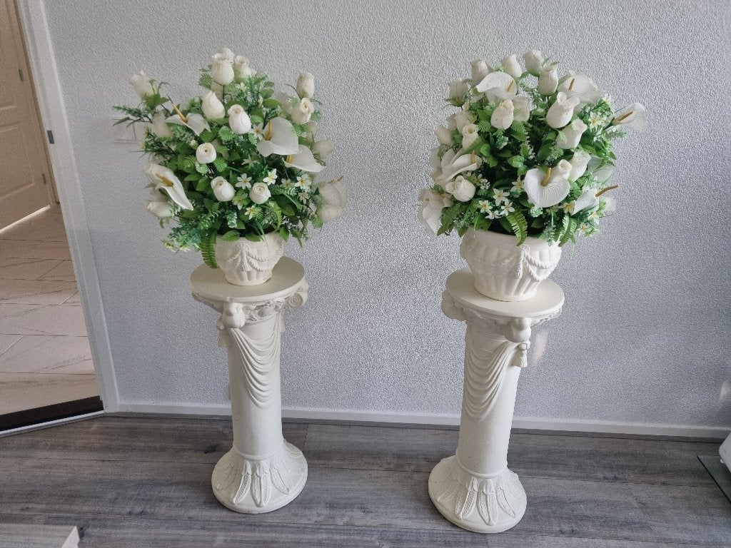Klassieke sierzuil met urnvaas / bloempot, Huis en Inrichting, Ophalen