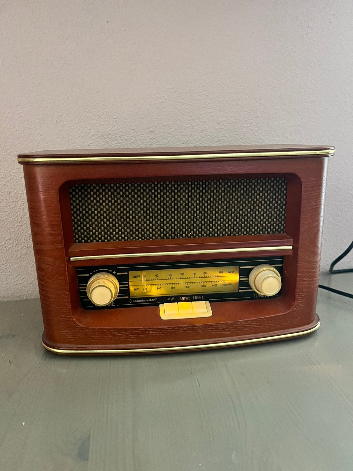 Retro look radio Soundmaster, Audio, Tv en Foto, Radio's, Ophalen, Zo goed als nieuw, Radio