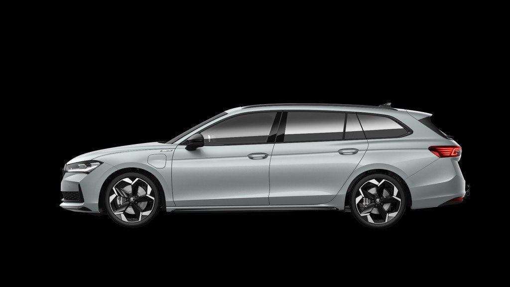 Skoda Superb Combi 1.5 TSI 204pk PHEV Sportline Business | 1, Auto's, Skoda, 12 maanden, 1498 cc, Euro 6, 4 cilinders