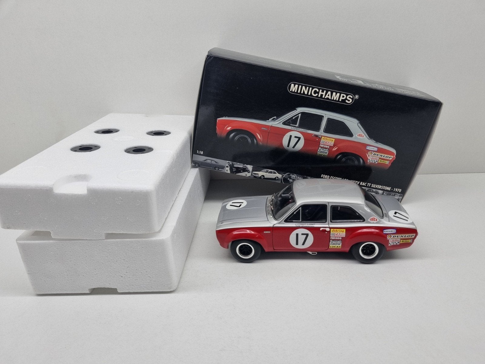 Minichamps
Ford Escort MK1 1 TC 1:18
Nieuwstaat, Ophalen of Verzenden, Nieuw, Auto, MiniChamps