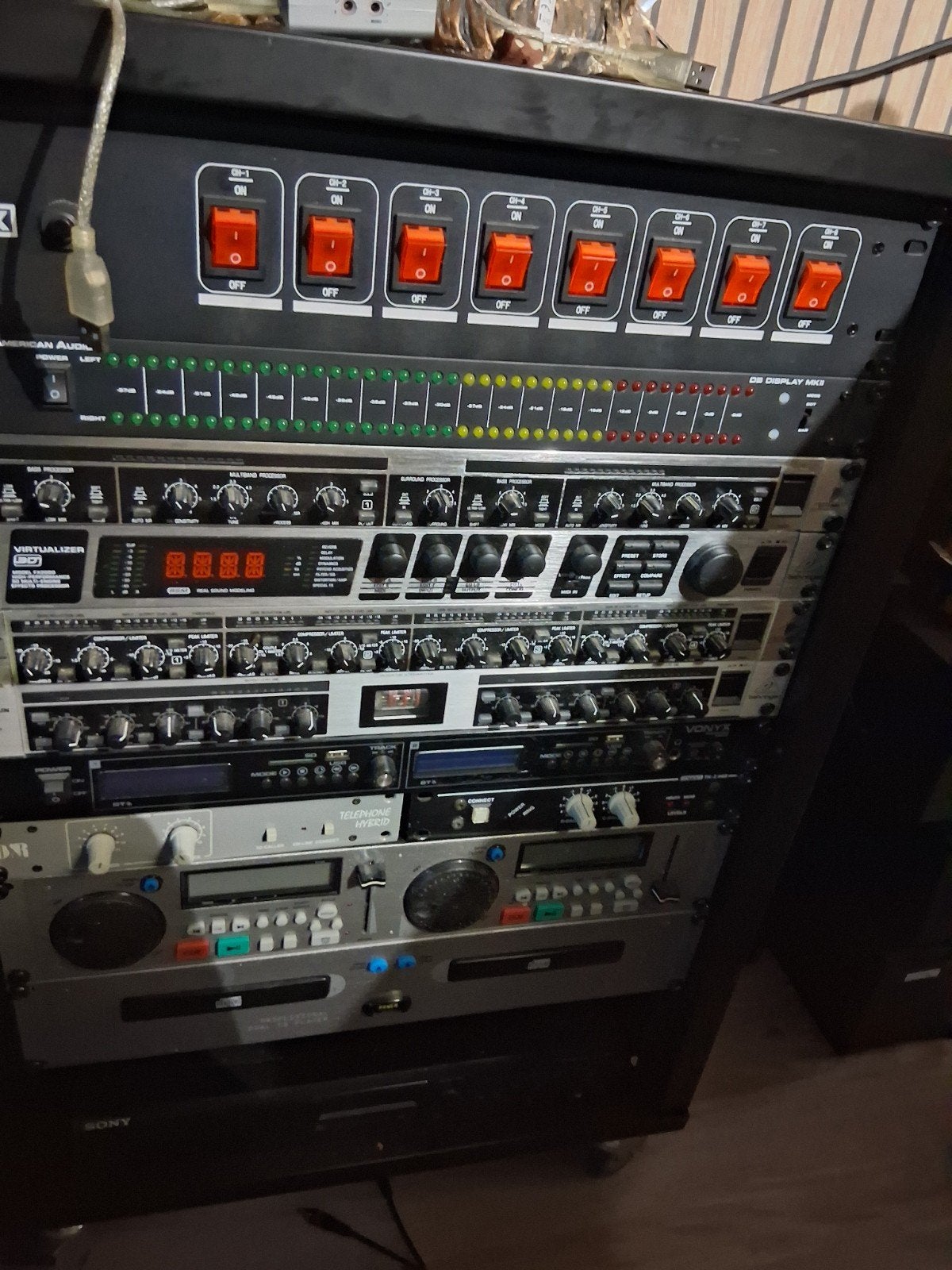 Professionele Audio Rack met Diverse Apparatuur, Ophalen, Gebruikt