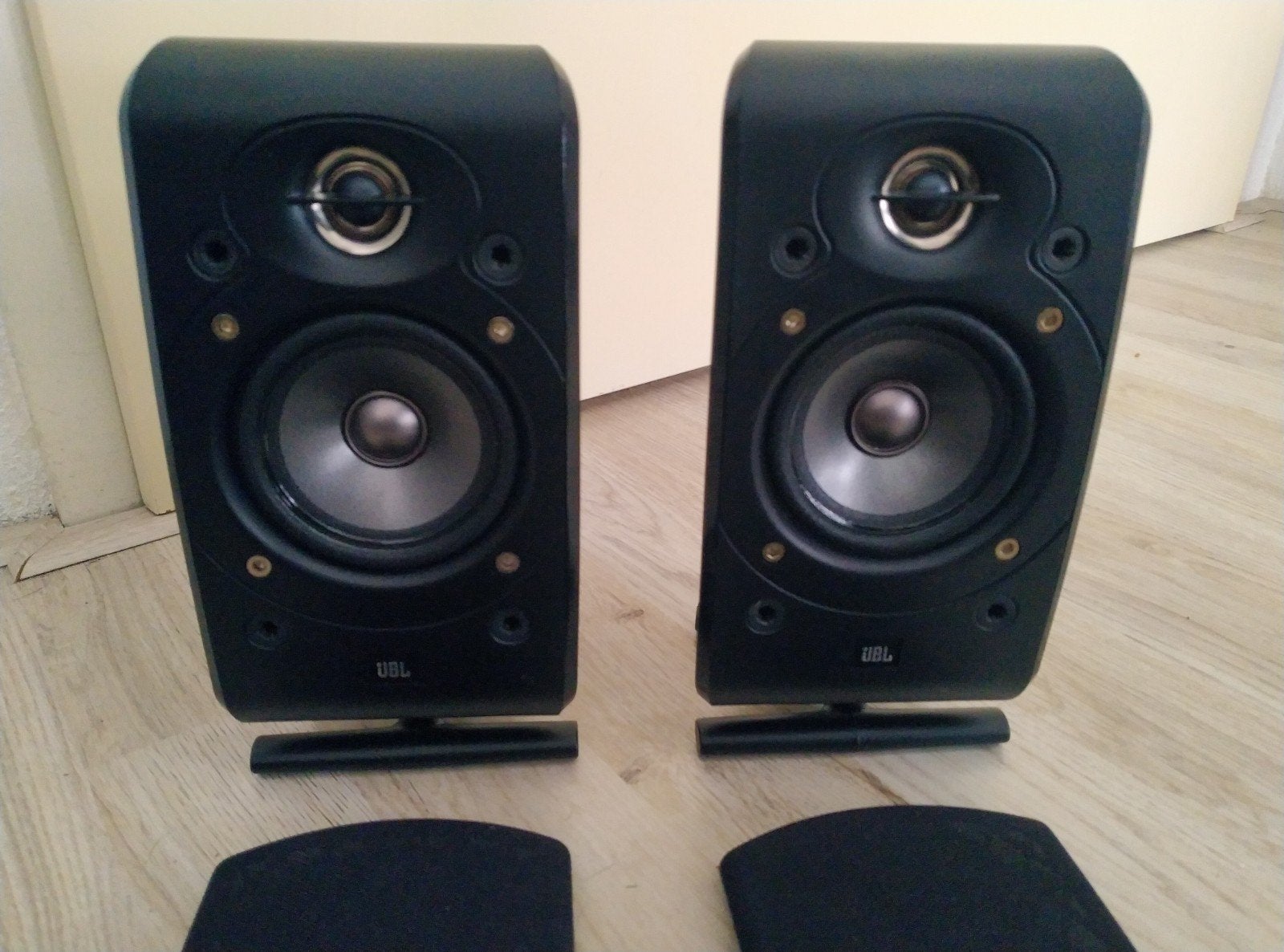 mooie JBL speaker set izgst, Ophalen of Verzenden, Zo goed als nieuw, 60 tot 120 watt, JBL