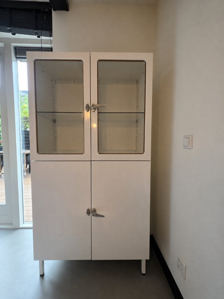 Vintage vitrine kast, Ophalen, Met deur(en), Vintage, 50 tot 100 cm