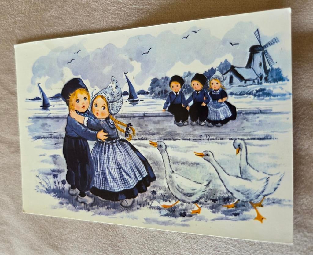 Boertje omarmt boerinnetje die bang is voor de ganzen, Verzamelen, Verzenden, Gelopen, Kinderen