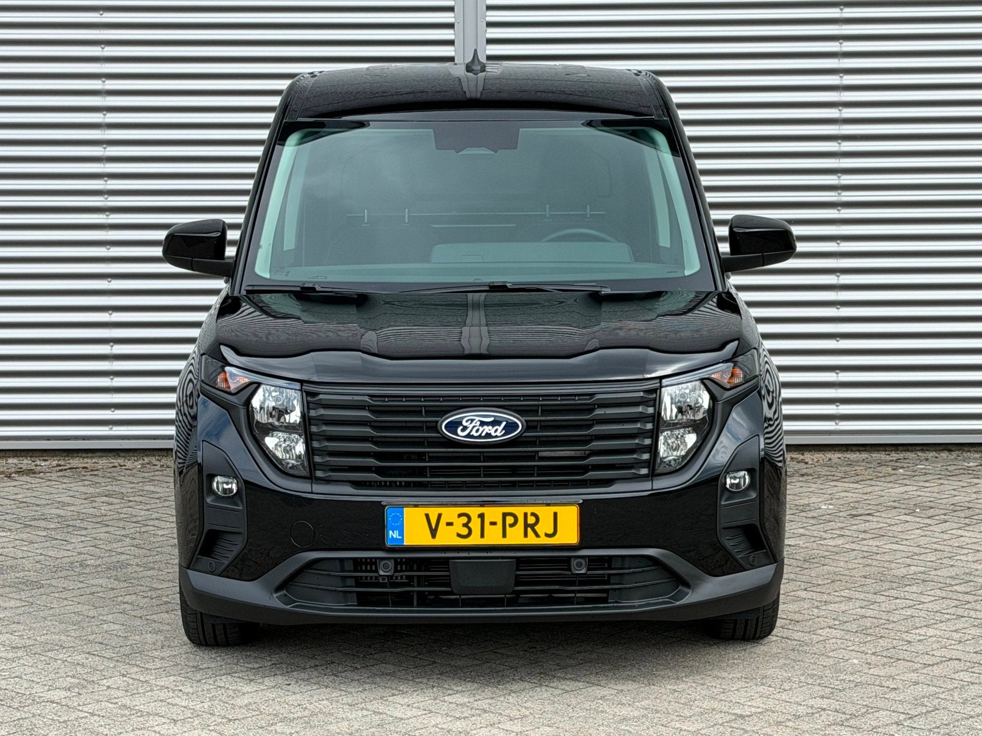 Ford TRANSIT COURIER 1.0 EcoBoost ACC/ Navi/ Airco/ Camera/, Voorwielaandrijving, Gebruikt, 100 pk, Zwart