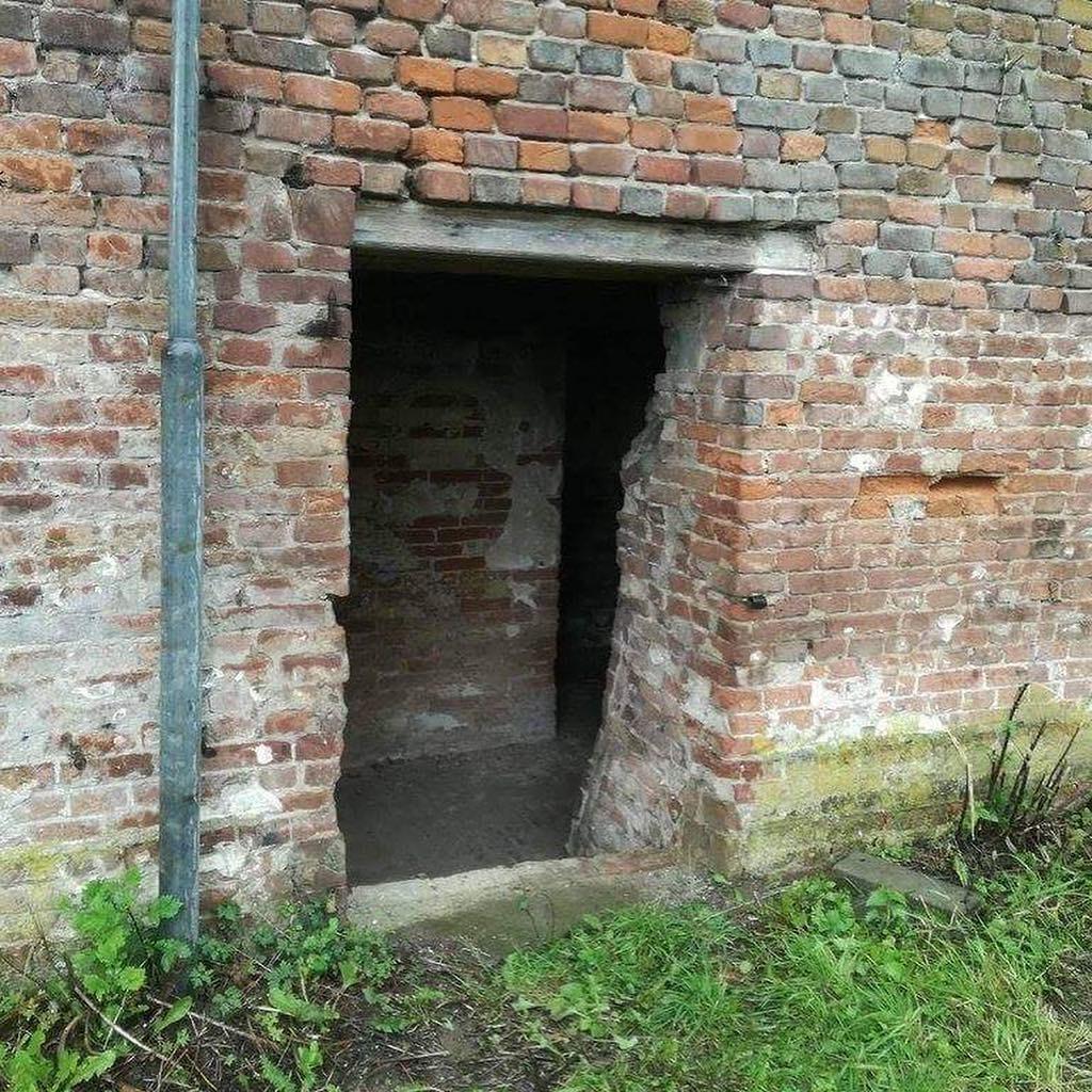 te koop gevraagd bijzonder locaties zoals oude bunkers enz.., Ophalen, Gebruikt