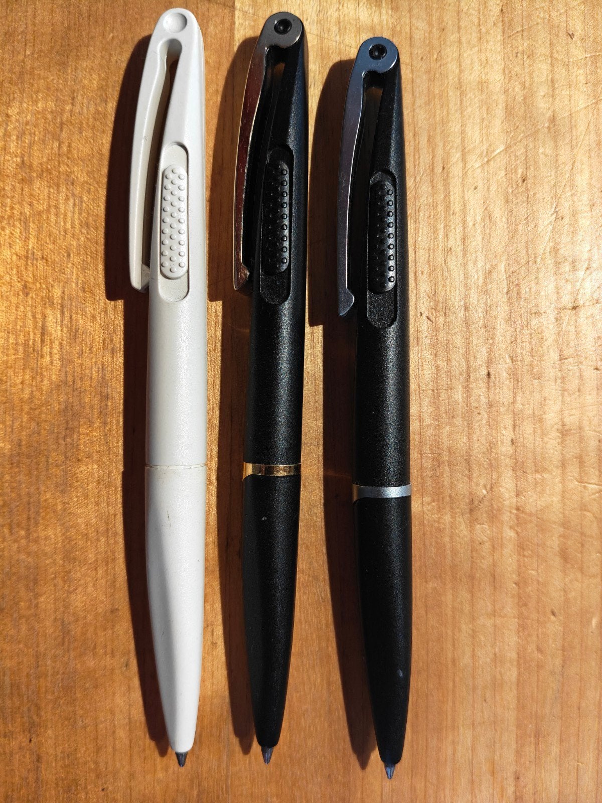 Pelikan No 1 balpen / ontwerp Luigi Colani - Alu/Goud/Wit, Verzamelen, Overige merken, Balpen, Onbekend, Ophalen of Verzenden
