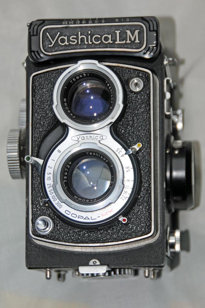 Yashica  type LM 6 x 6 TLR fotocamera, Ophalen of Verzenden, Gebruikt, Spiegelreflex, Overige Merken