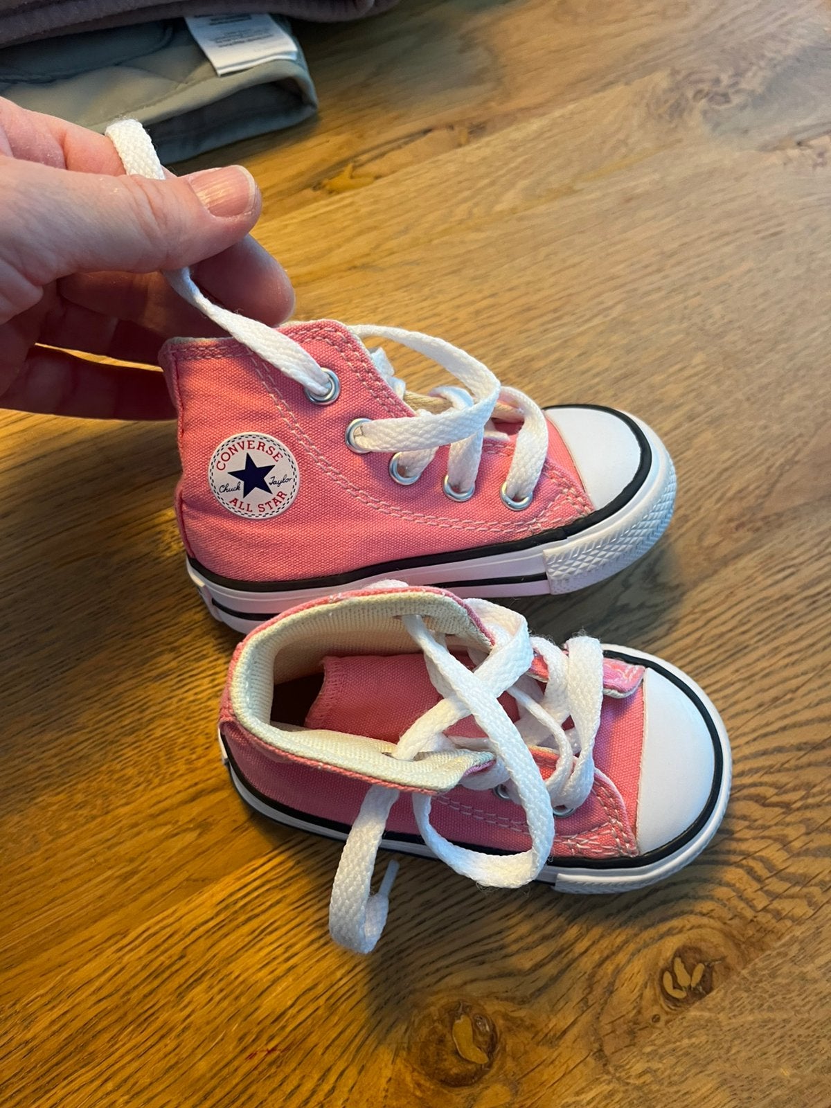 Converse All Star babyschoenen roze maat 19 – nieuw, Ophalen of Verzenden, Zo goed als nieuw, Meisje, Schoentjes