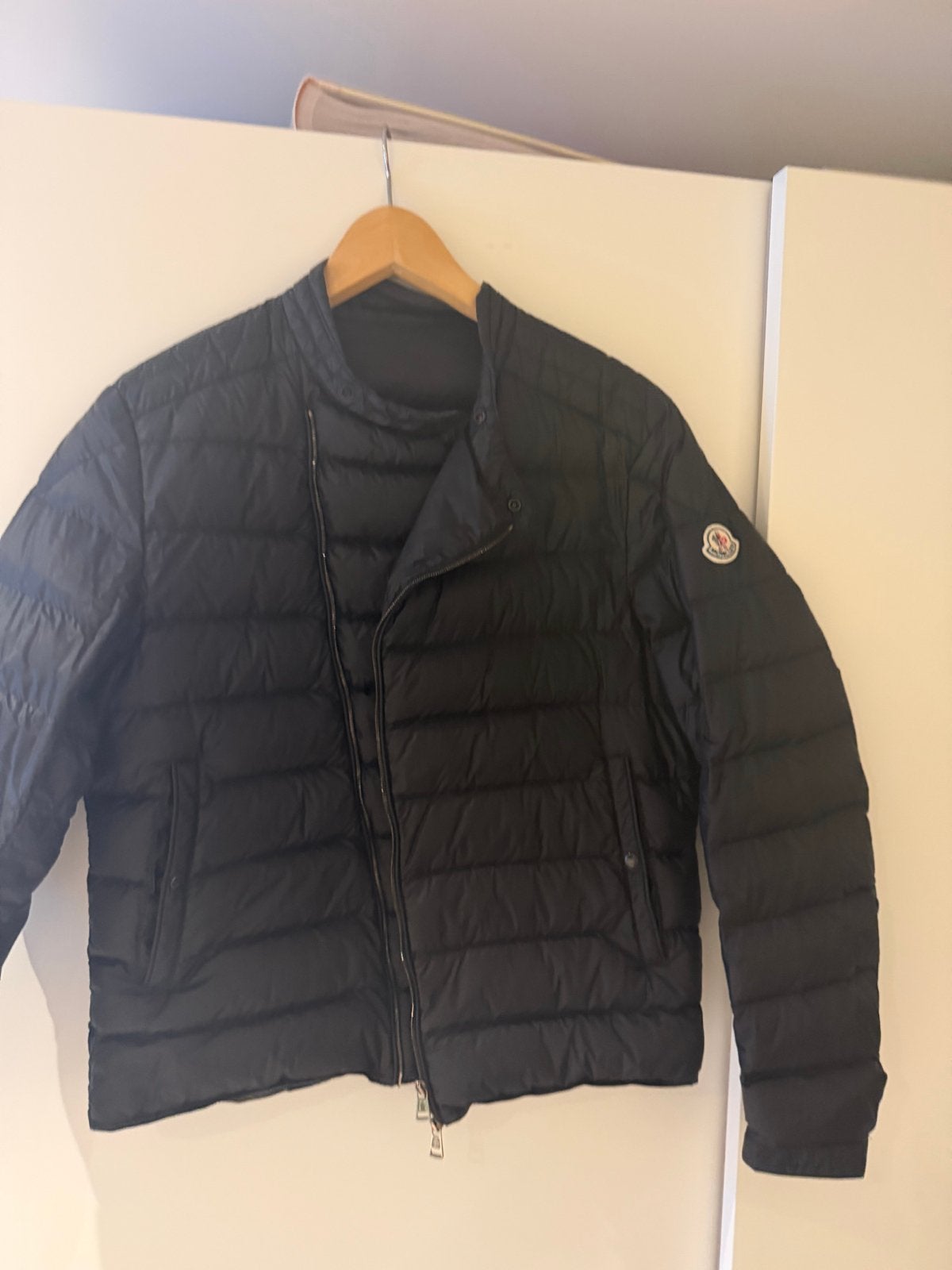 Moncler  donsjack - Zwart, Kleding | Heren, Jassen | Winter, Gedragen, Maat 48/50 (M), Zwart, Ophalen of Verzenden