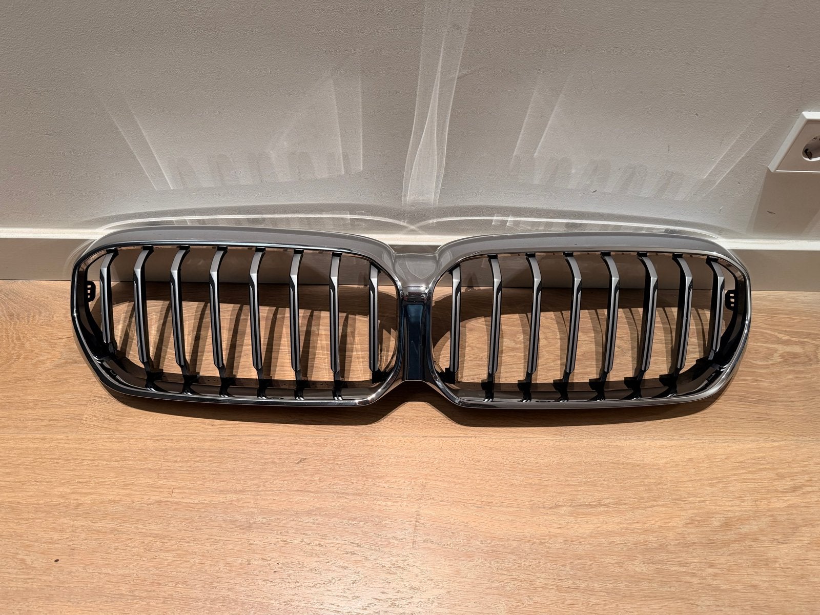 BMW originele grill chroom G30/G31LCI, Gebruikt, Voor, Ophalen of Verzenden, Bumper