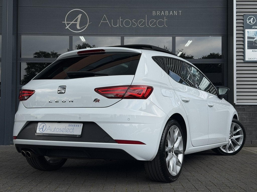 SEAT Leon 1.4 EcoTSI FR Pano | Camera | LED, Auto's, Seat, 1141 kg, Gebruikt, 4 cilinders, 150 pk