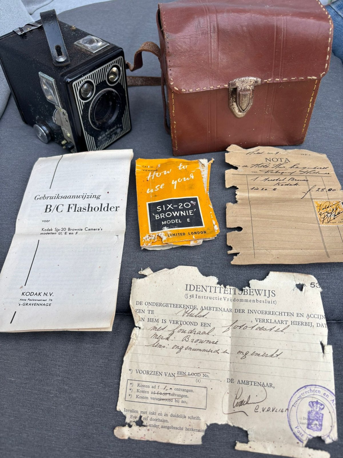 vintage Kodak Brownie camera met originele accessoires, Ophalen of Verzenden, 1940 tot 1960, Fototoestel