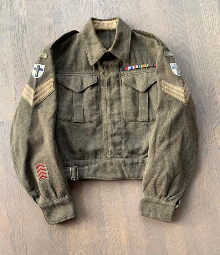 Canada BD 1942 - Veteraan Dday, Verzamelen, Ophalen of Verzenden, Engeland, Embleem of Badge