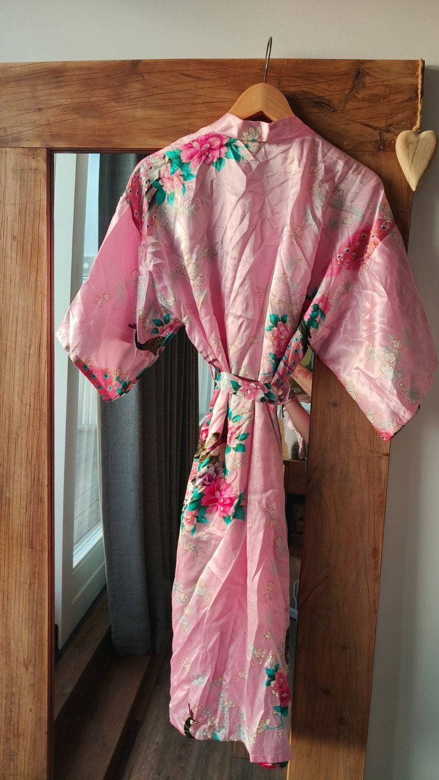 Roze kimono met pauwenprint, Onbekend, Ophalen of Verzenden, Zo goed als nieuw