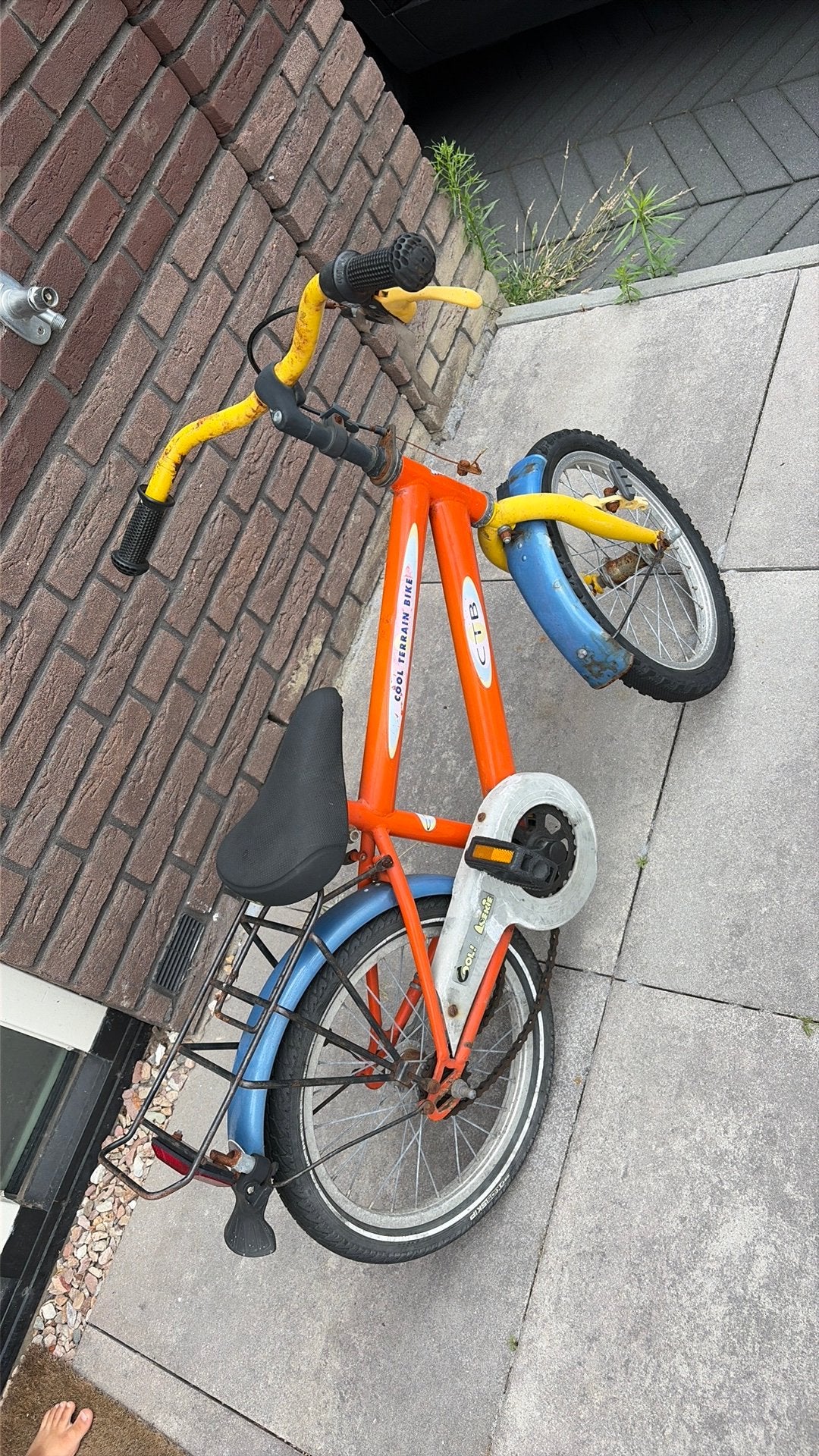 Gratis kinderfiets (opknapper), Fietsen en Brommers, Fietsen | Kinderfietsjes, Ophalen, Gebruikt, Minder dan 16 inch