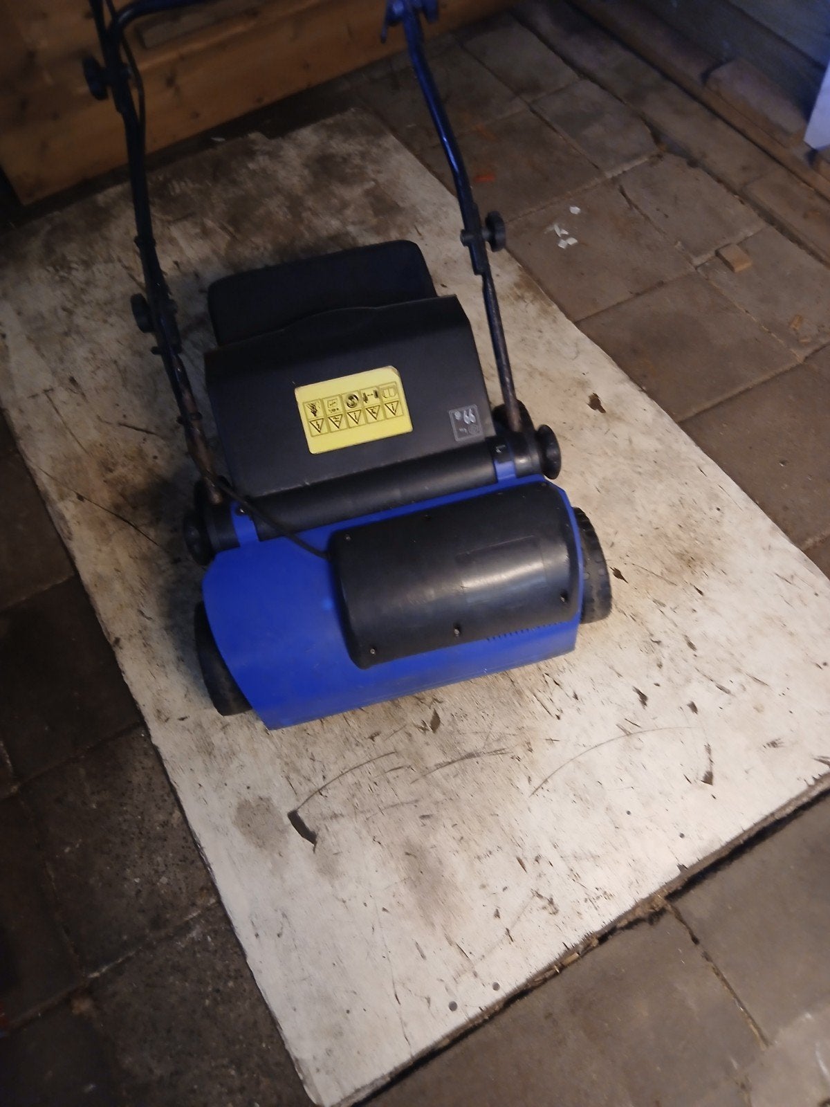 Verticuteermachine, Tuin en Terras, Verticuteermachines, Ophalen, Gebruikt, Elektrisch