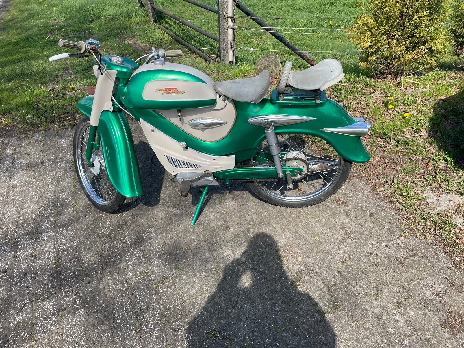 Magneet globemaster, mobylette 1952 en een zundapp, Ophalen, Overige merken