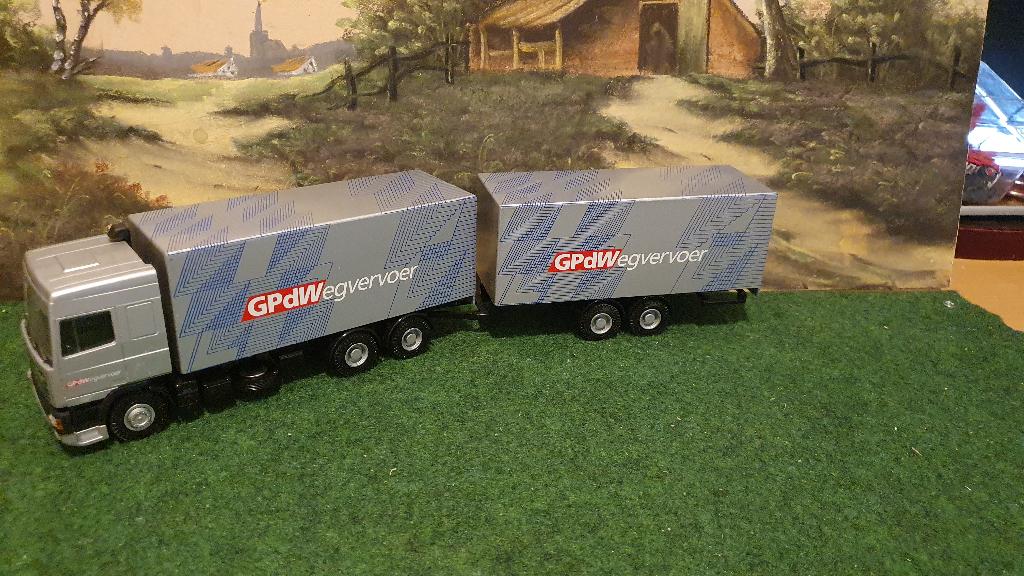 Daf, Ophalen of Verzenden, Zo goed als nieuw, Bus of Vrachtwagen, Lion Toys