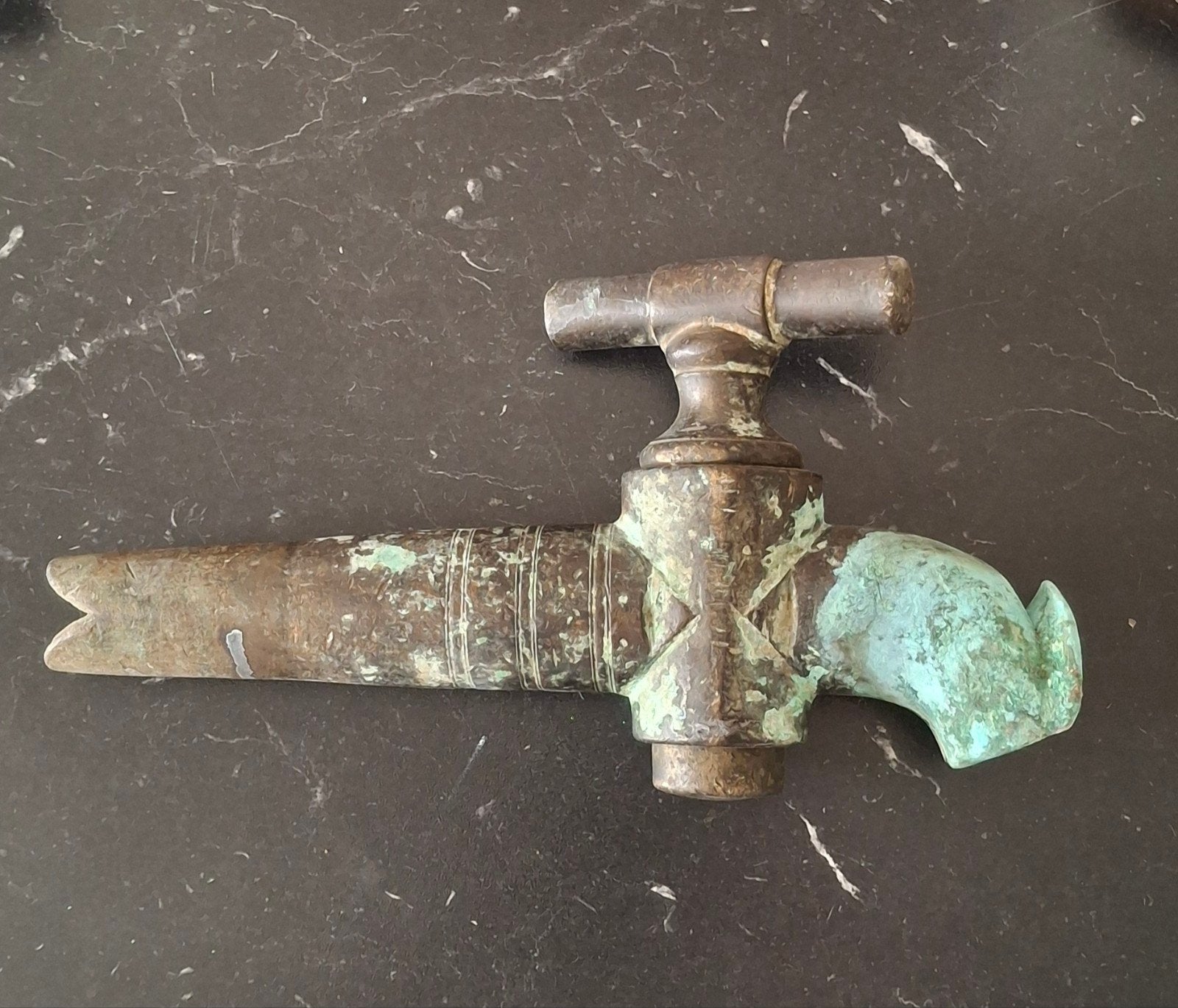 Antieke koperen kraan uit Frankrijk, Antiek en Kunst, Antiek | Koper en Brons, Ophalen of Verzenden, Koper