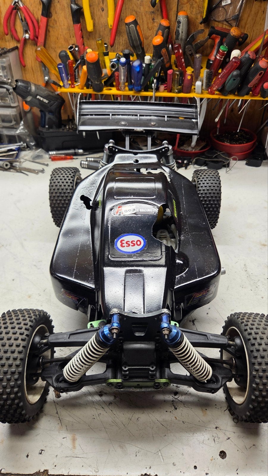 Te koop leuke ansman virus, Hobby en Vrije tijd, Gebruikt, Auto offroad, Ophalen of Verzenden, Schaal 1:8